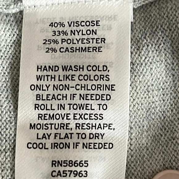 Treasure & Bond Cashmere/Viscose Turtleneck Sweater in Gray - NWOT - Size Small - Picture 5 of 5